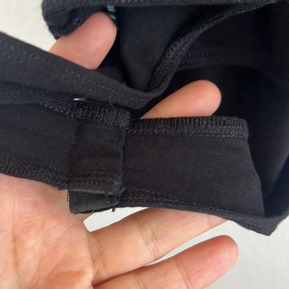 ASOS Design Keyhole Front Strappy Back Low Back Thong Bodysuit Black US 4 - Picture 7 of 7